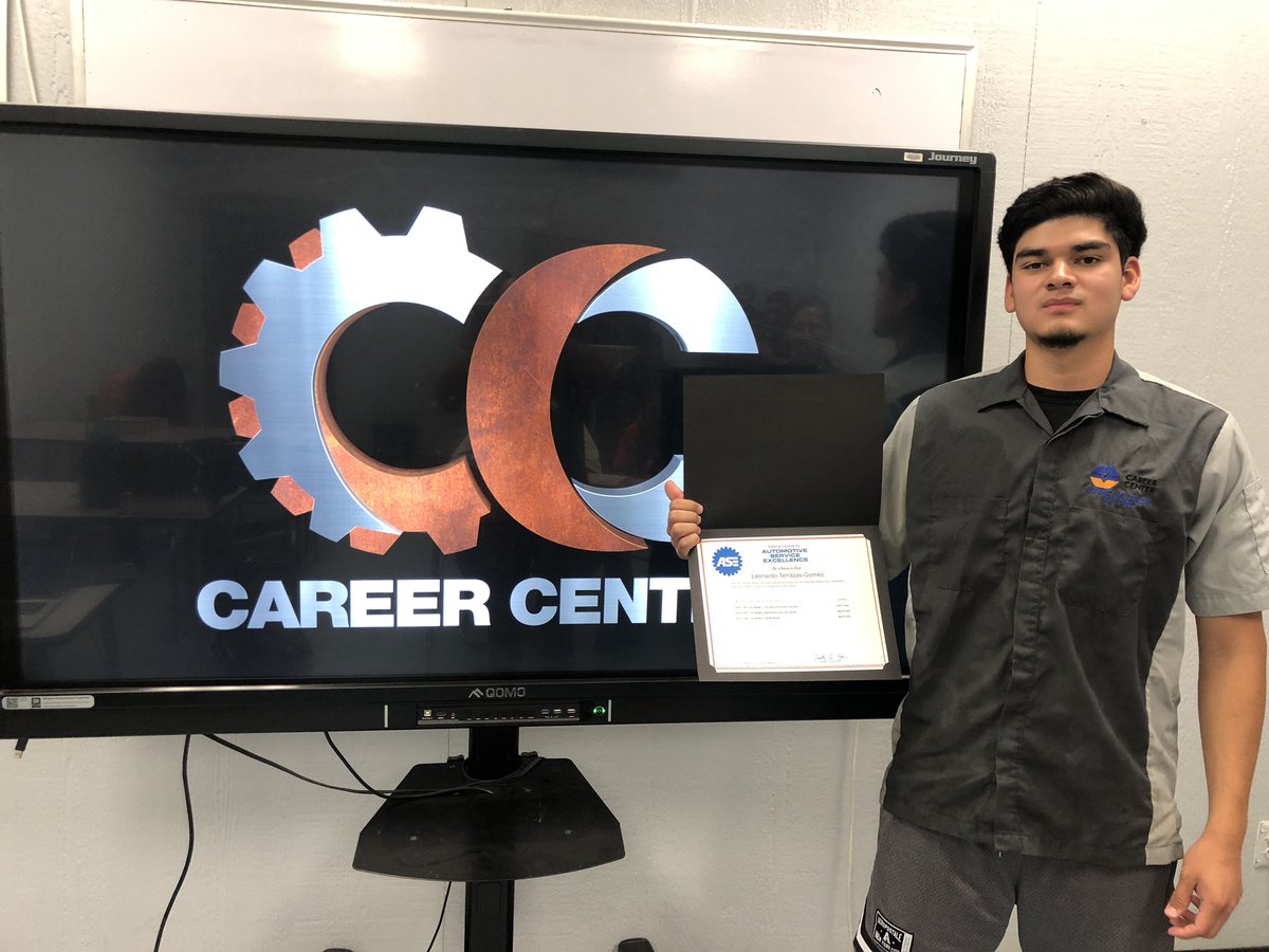 Leonardo Terrazas from the #AutomotiveTechnology program @OurCareerCenter @YsletaISDCTE and from @DVHSYISD @YsletaISD earned 3 #ASE Entry Level Automotive Certifications. Way to go Leo! @IvanCedilloYISD @BrendaChR1 @hmartinez5yisd @BMelendez_RHS #THEdistrict