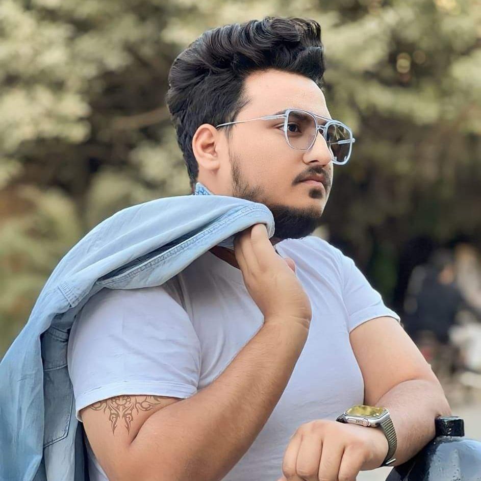 ammarkhan879's tweet photo. #NewProfilePic https://t.co/0RBdDs4KCV