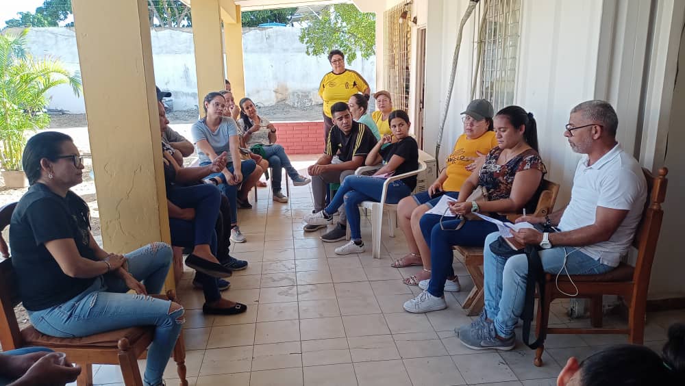 fernandarms13's tweet photo. Juramentacion de 2 comite Justicieros en los centro C.E.I. Emilia Mata Vasquez y U.E. Luis Castro, con la presencia de nuestro Presidente y la Direectiva Parroquial, @Dinorahfiguera @PJFamiliarNac @pjnuevaesparta @ActivismoPJ @PJVALENTINA @hcapriles @TomasGuanipa https://t.co/ghvYMserDj