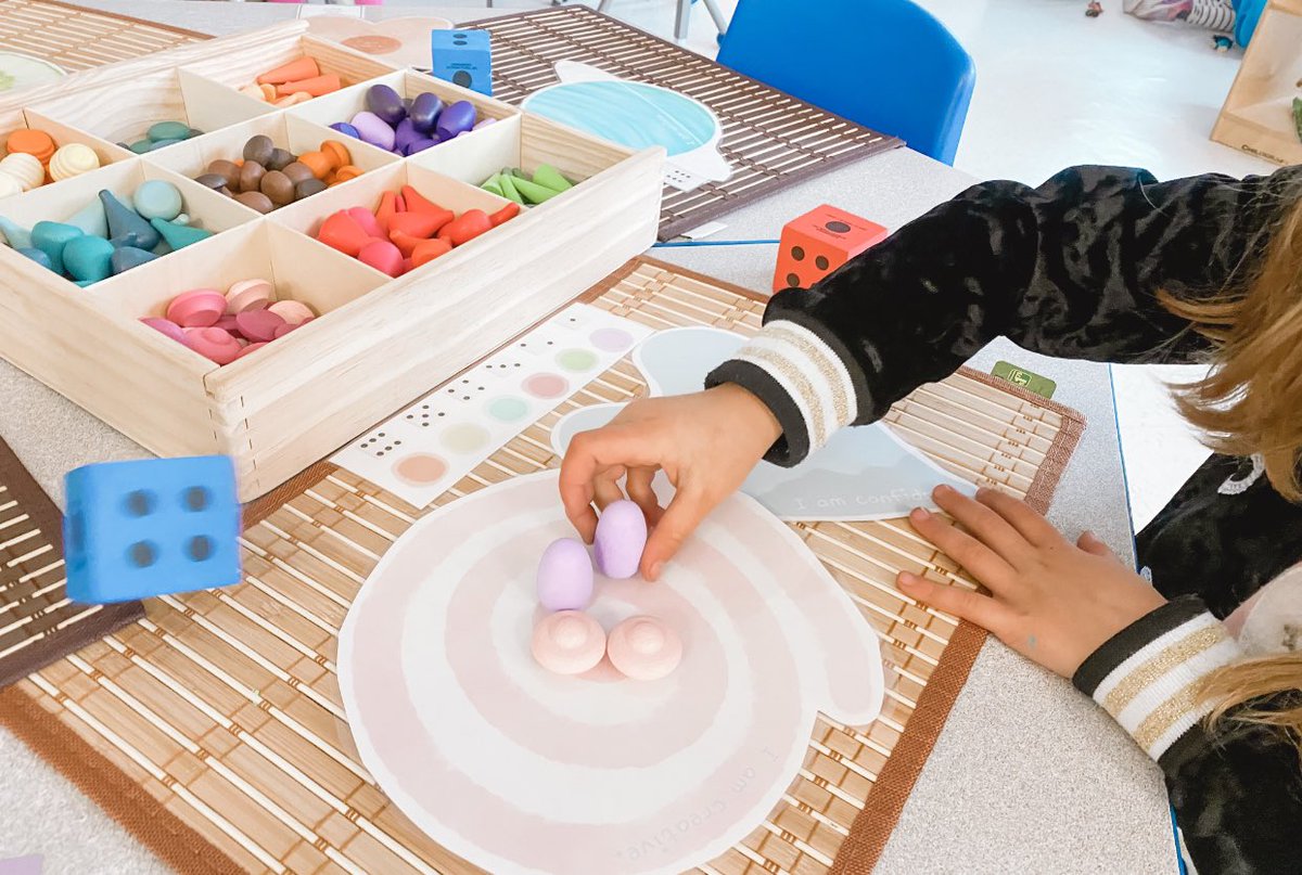ECEChristine's tweet photo. We created a roll and create math provocation for one of our centres. 

This invitation to learn allows the children to explore, represent and create. This can help lead to confidence in math discussions. 

Thank you @kcharlesocsb for sharing your incredible wooden materials. 🤍 https://t.co/uRcM00Qb0v