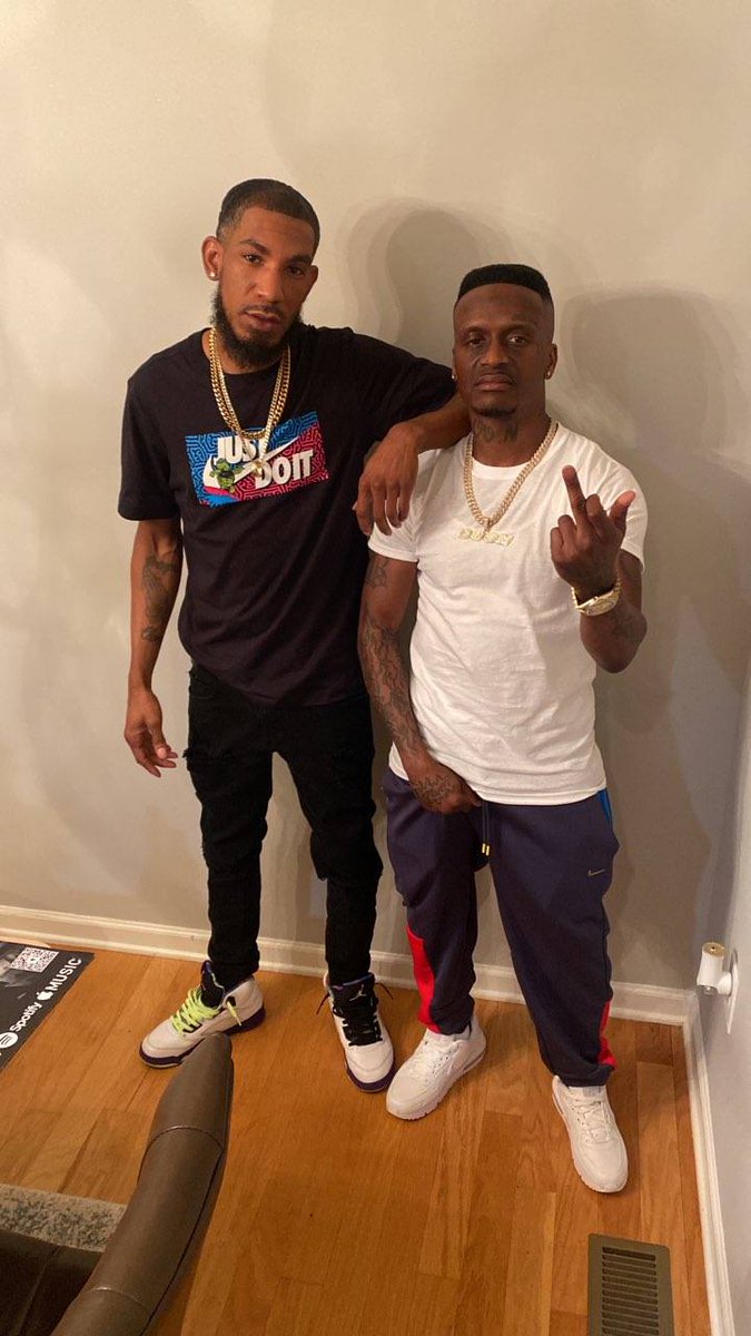 Badazzbrian92's tweet photo. My day 1 man my hitter https://t.co/31s5fZ8U3B