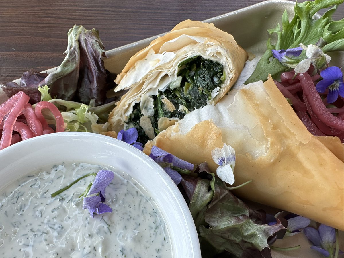 💜<a href="/ModernLoveOmaha/">Modern Love</a> Chick’n Bacon Ranch Sandwich, Papas Bravas, Firecracker Broccoli and  Spinach Pies