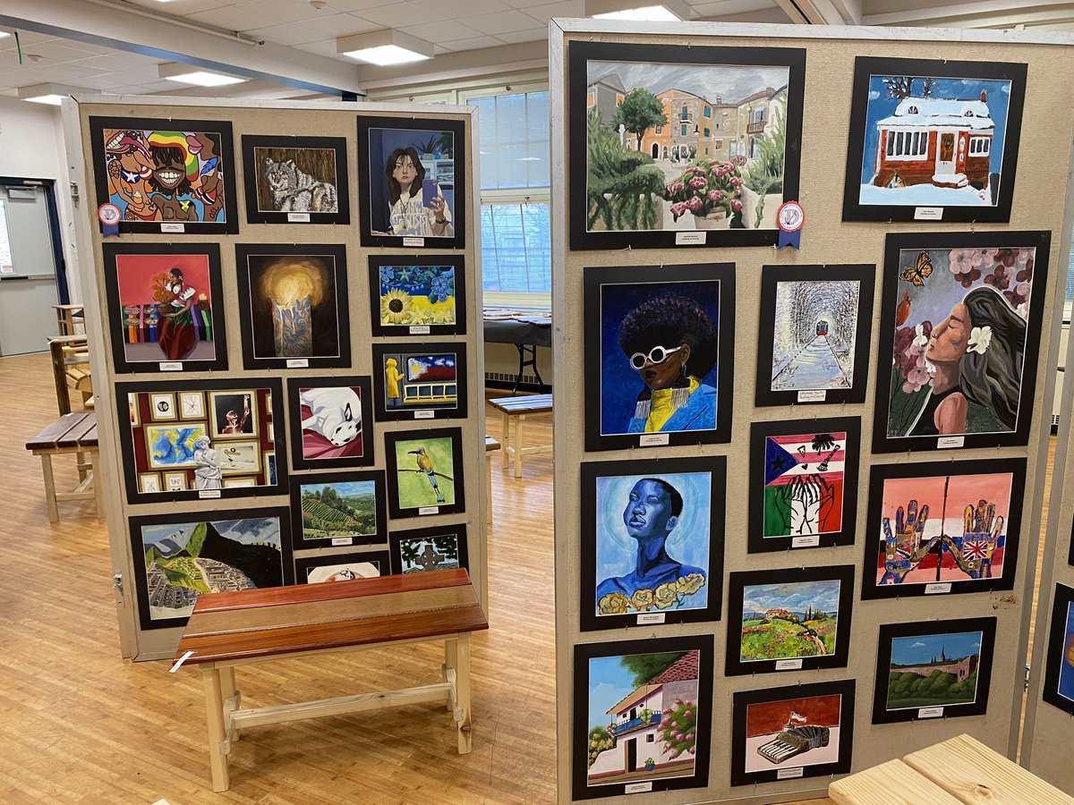 DunellenHS's tweet photo. More works from the Fine Arts Show. https://t.co/n8nWFvja0f