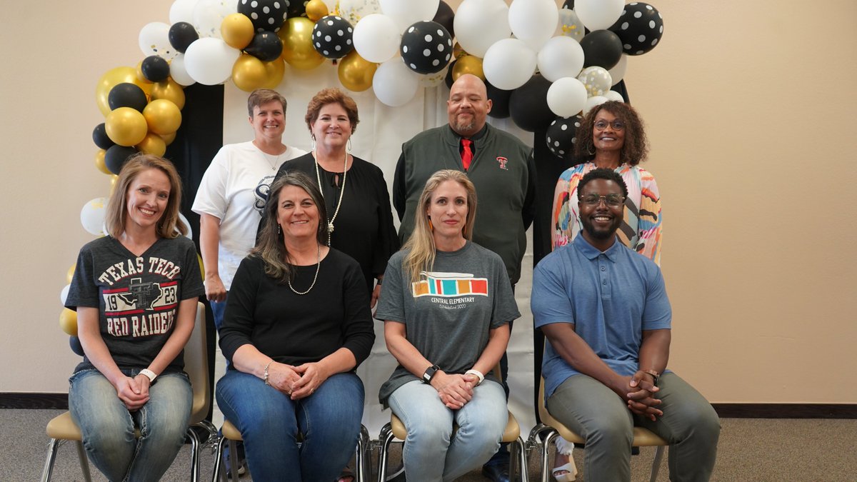 PlvwISD's tweet photo. Plainview ISD would like to thank our Teachers of the Year for 2022-2023. The teachers were recognized with a luncheon as a thank you for their tremendous work throughout the year. In addition, Plainview ISD welcomed the Teachers of the Year for 2023-2024! 👏🔝 https://t.co/46NdanVA1w