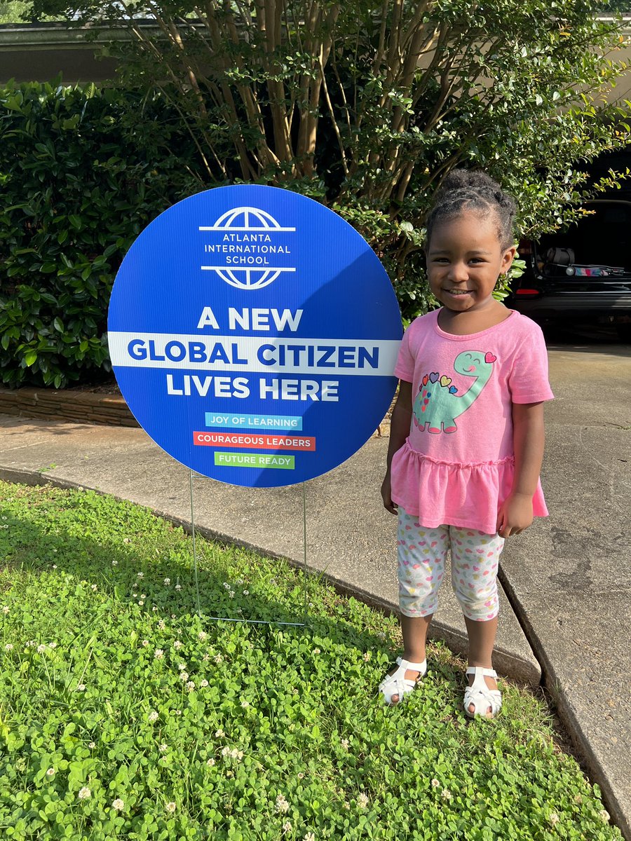 coach_deedee's tweet photo. Look out @AIS_Eagles 3K Spanish, we are on the way!! Can’t believe in just a few short months my baby will be starting school! #BabyV #ValenciaRose https://t.co/Rk4cLPujjc