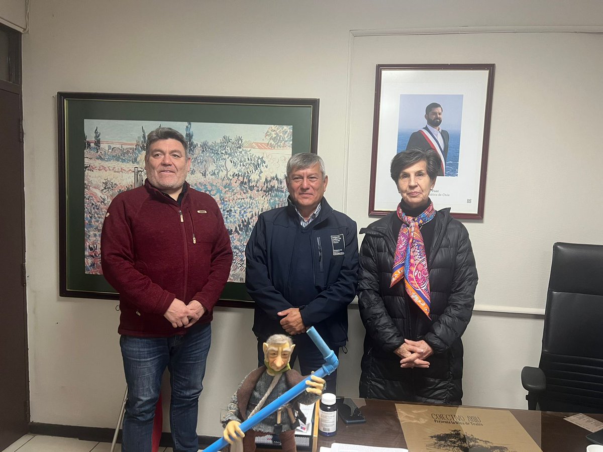 Delegación Presidencial Provincial de Petorca (@dpppetorca) on Twitter photo 🤝Una visita protocolar realizó la senadora <a href="/iallendebussi/">Isabel Allende Bussi</a>, junto al diputado @NelsonVenegas_, quienes sostuvieron una reunion con el delegado <a href="/luis_soto_perez/">Luis Soto Pérez</a> a fin de reforzar lazos de trabajo en la provincia de #Petorca📌 🤝Una visita protocolar realizó la senadora <a href="/iallendebussi/">Isabel Allende Bussi</a>, junto al diputado @NelsonVenegas_, quienes sostuvieron una reunion con el delegado <a href="/luis_soto_perez/">Luis Soto Pérez</a> a fin de reforzar lazos de trabajo en la provincia de #Petorca📌