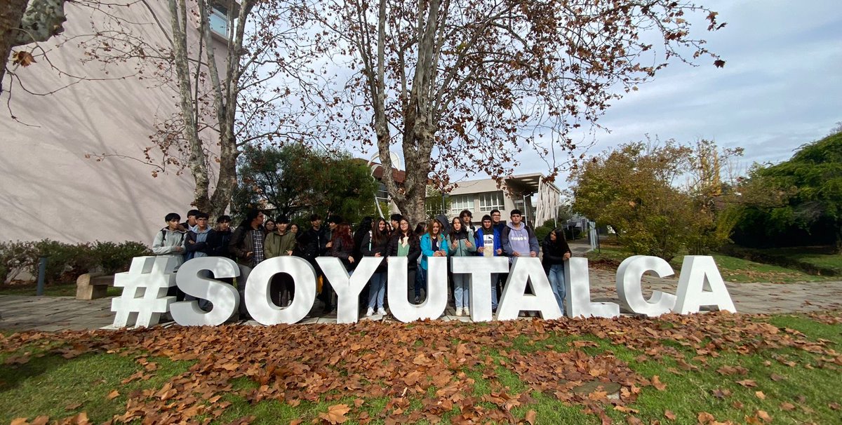 ICBUTALCA1's tweet photo. Hoy nos visitaron estudiantes del Liceo Bicentenario de Excelencia Carlos Montané Castro de Quirihue, quienes tuvieron la oportunidad de conocer nuestras instalaciones y adquirir conocimientos sobre nuestra carrera. 
#SomosUTalca
#ICB
#Bioinformaticautalca https://t.co/aHJXaWnuPs