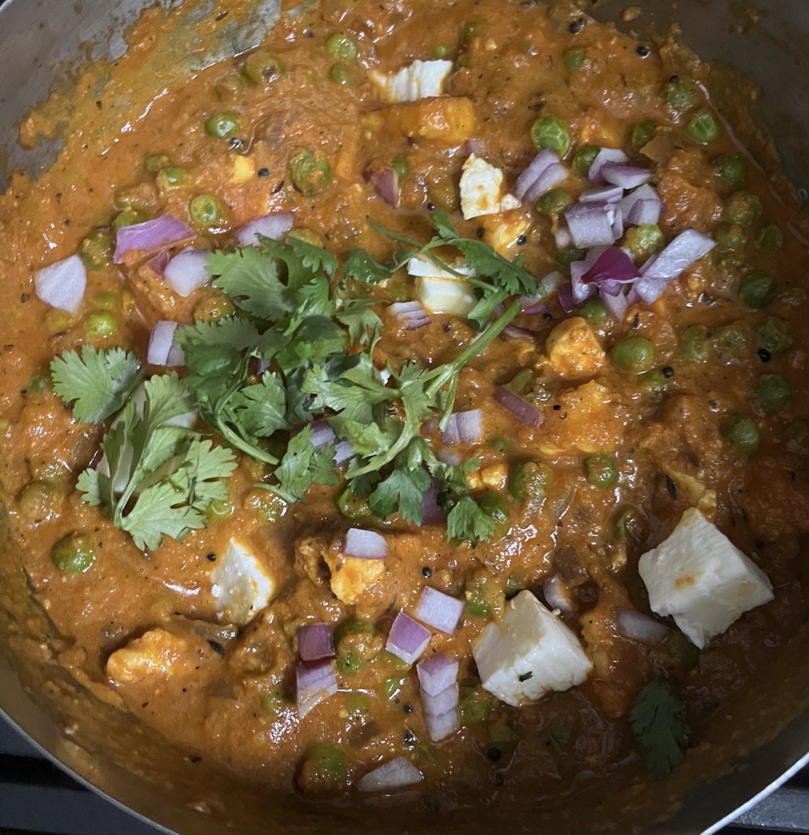 whipped up paneer butter masala at home in <30 mins (no heavy cream )