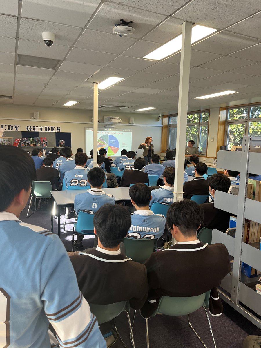 SIRISRobotics's tweet image. Yesterday, @EngAustralia invited us to Sydney Boys High School to be part of a lunch and chat session with Years 10-12 students.  We hope to see these students studying at @Sydney_Uni.

#USyd #Engineering #futurestudents #mechatronics
#STEM