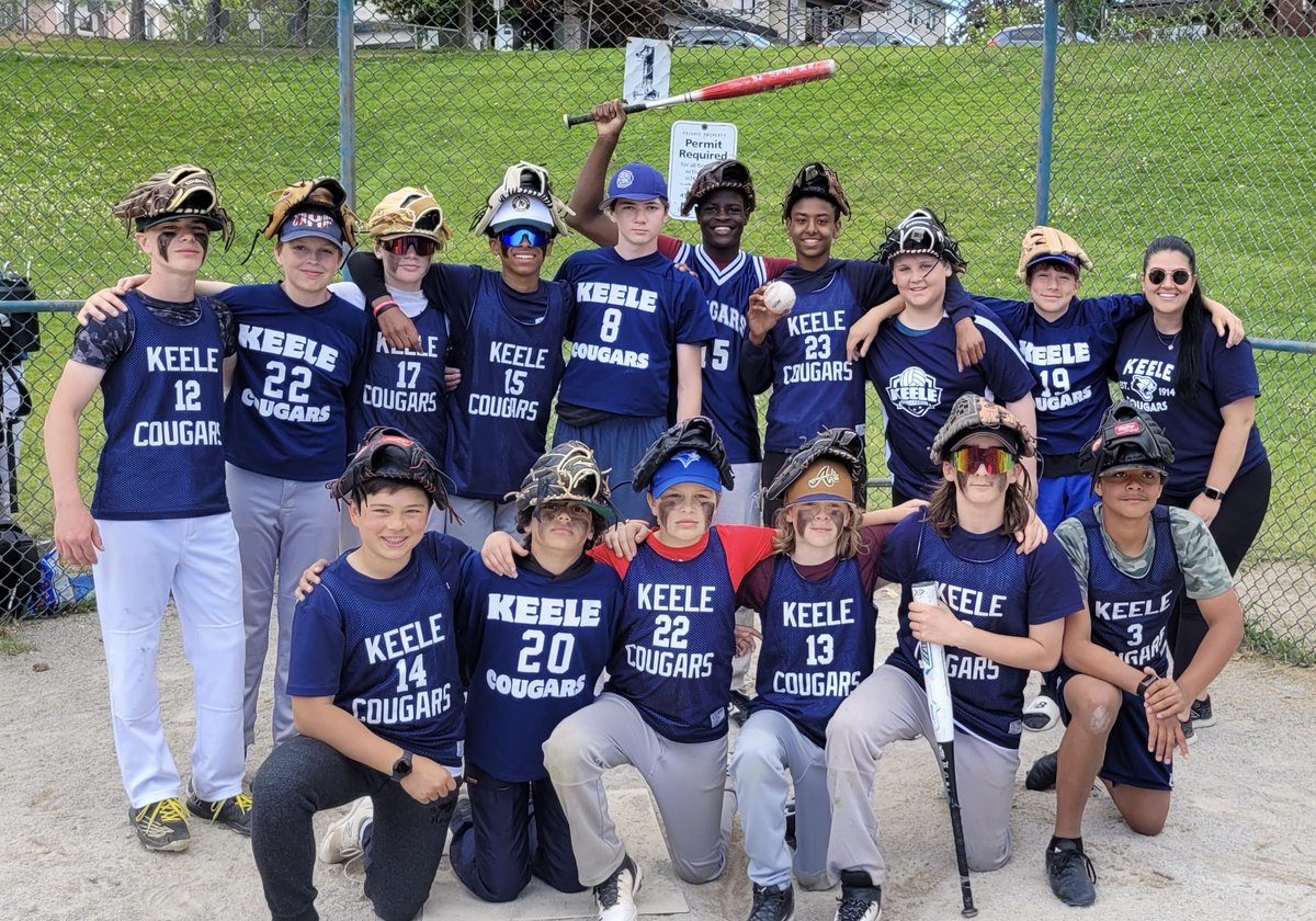 Senior Boys Slo Pitch did an incredible job today at our tournament and will be moving forward to quarter finals 🥎☀️ <a href="/TdsbKeele/">TDSB_Keele</a> @KrystineSuvoda @DebbieDonsky #GoCougarsGo #SloPitch