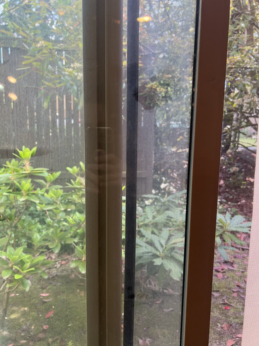 Matthewxmartin's tweet photo. @doorstead now today I finally get THE FIRST “Fix” on my apartment, and this is what I received? Not only was it not installed correctly, but it leaves and even bigger opening into my apartment, which was the entire reason for me getting them fixed in the first place. https://t.co/pFIruzsCoR