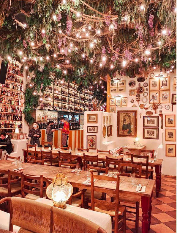 asimplesmoshfan's tweet image. Dinner🥂🥰#WithFriend