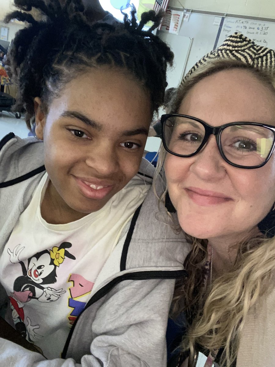 jenna_brown's tweet image. When you take your current 5th grader to Bernal transition camp and get to see your former students who are heading to high school next year 🥰 all the feels #lifeinALE @NISDSpecialEd