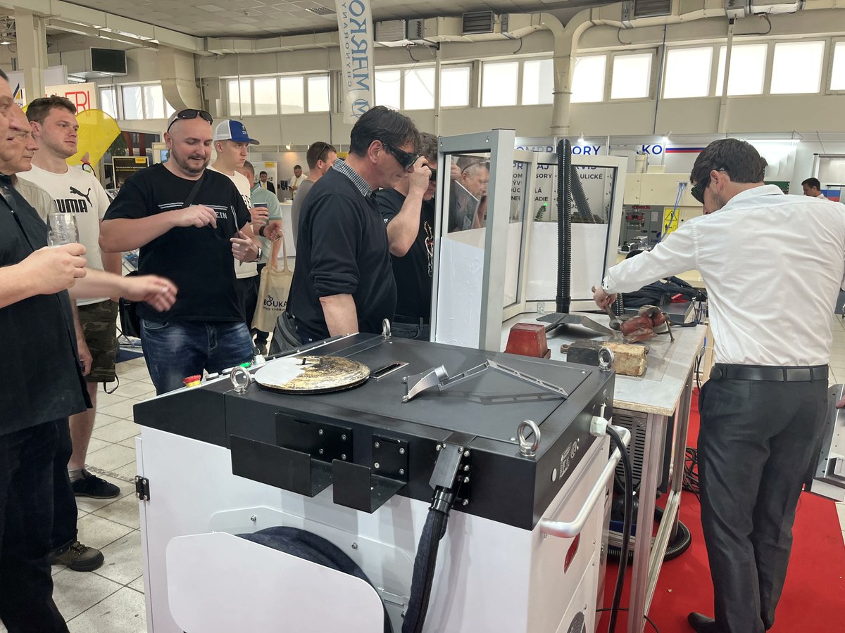 HGTECH_HGLaser's tweet image. 📸 Exciting times at #InternationalEngineeringFair in #Slovakia! 🌍✨ 
Don't miss the chance to explore our Marvel series of #lasercutting and Buzz series #lasercleaning machines that offer unmatched performance, efficiency, and cost-effectiveness. 💪🚀 Pavilion M1, Stand 23!