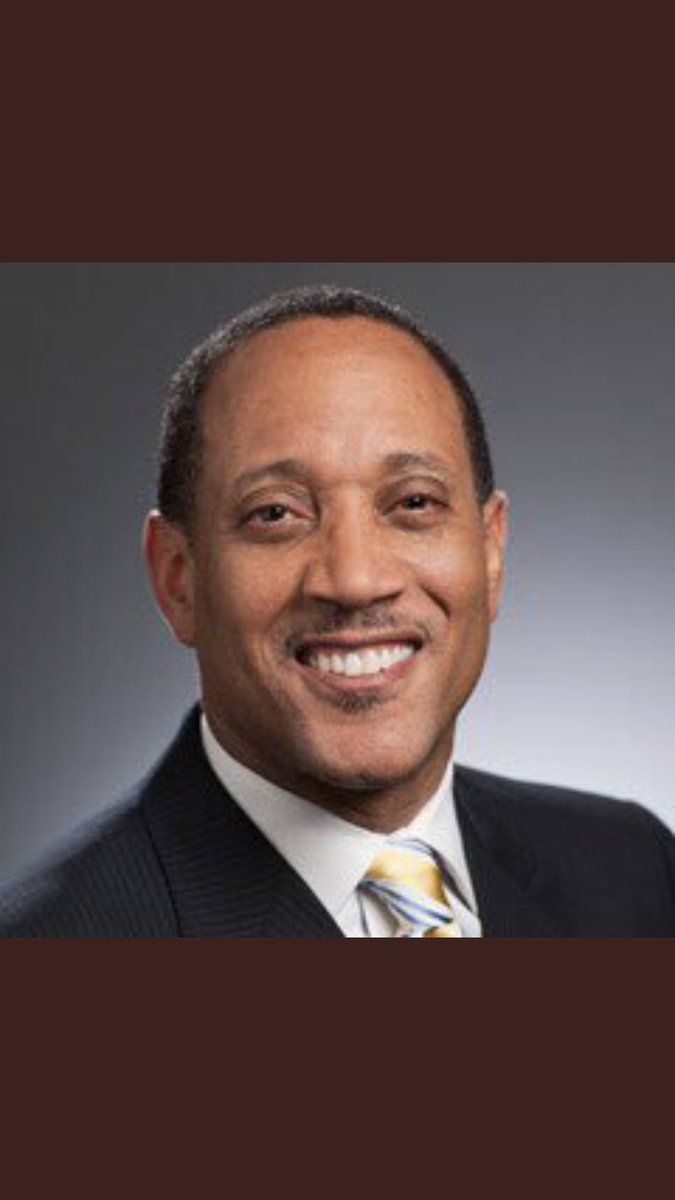 FundThePeople's tweet image. Now avail: MacArthur Foundation COO Kenneth Jones talks w/ @rustystahl @FundThePeople Podcast about changes @macfound has made to help end nonprofit starvation cycle. It’s our 4th installment of Smashing the Overhead Myth, Once &amp;amp; For All!#FundThePeople podcasts.apple.com/us/podcast/fun…