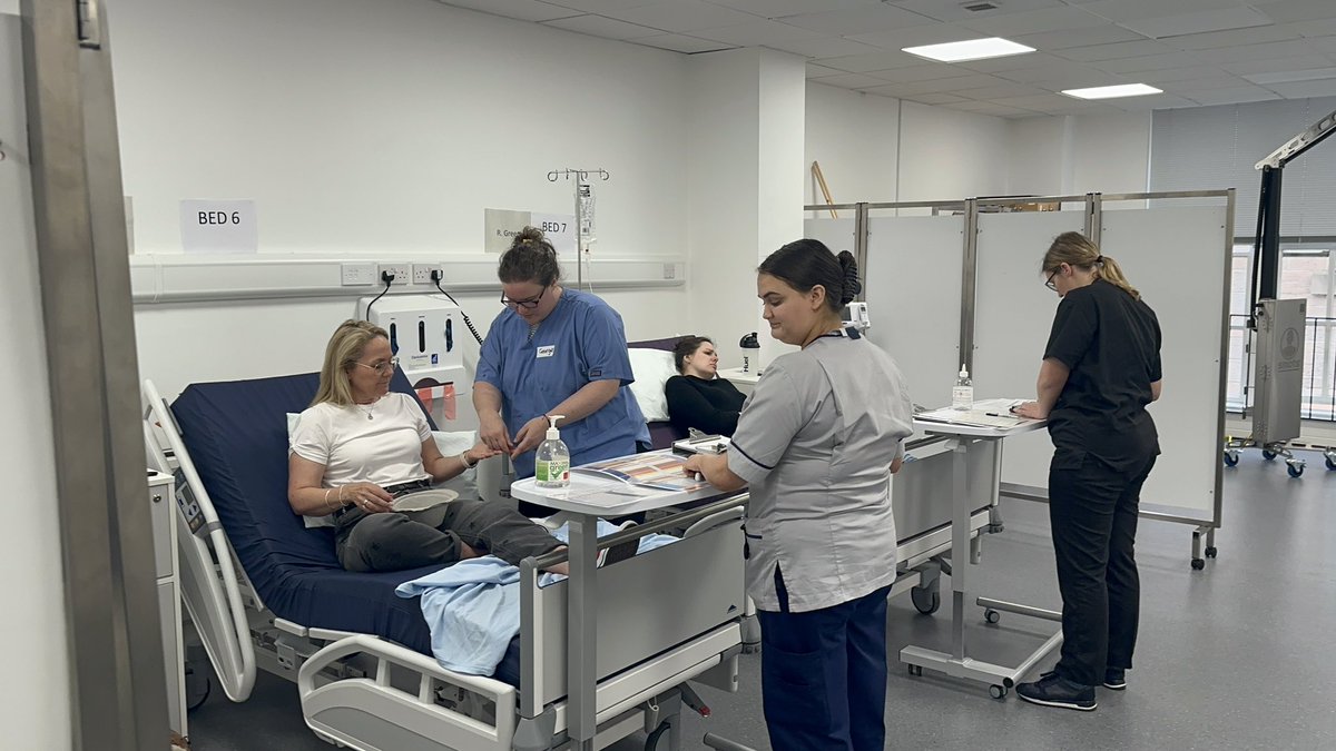Stephen Paterson (@stevo_paterson) on Twitter photo Day 3 of prep for practice simulation. Excellent inter professional simulation learning. Medics, nurses, pharmacists & physiotherapists. <a href="/NHSGGCSim/">NHSGGC Simulation</a> <a href="/nhsggcmeded/">nhsggcmeded</a> <a href="/NHSGGC/">NHS Greater Glasgow and Clyde</a> Day 3 of prep for practice simulation. Excellent inter professional simulation learning. Medics, nurses, pharmacists & physiotherapists. <a href="/NHSGGCSim/">NHSGGC Simulation</a> <a href="/nhsggcmeded/">nhsggcmeded</a> <a href="/NHSGGC/">NHS Greater Glasgow and Clyde</a>