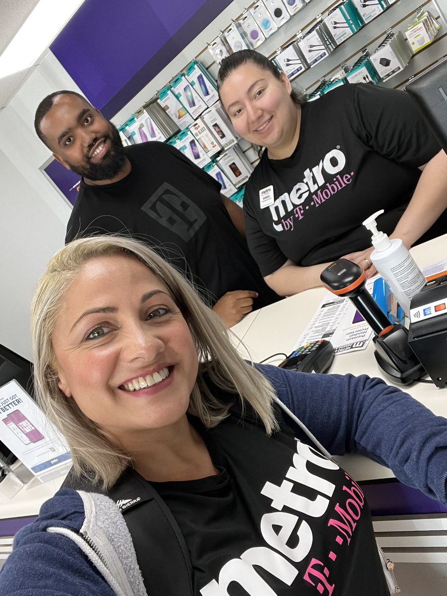 Violet Romero (@ultraviolet1027) on Twitter photo What a great last day of store visits in ATL 😊 Thank you @jsf1221 and RDM Marus Gerard for all your support. Today was a good day! <a href="/MMcLaurian/">Mark McLaurian</a> <a href="/AlVasquez14/">Al Vasquez</a> <a href="/_JazzyJasATL/">Jasmine Shoemaker</a> <a href="/jamie_woodruff9/">Jamie Woodruff</a> <a href="/TonyCBerger/">Tony Berger</a> What a great last day of store visits in ATL 😊 Thank you @jsf1221 and RDM Marus Gerard for all your support. Today was a good day! <a href="/MMcLaurian/">Mark McLaurian</a> <a href="/AlVasquez14/">Al Vasquez</a> <a href="/_JazzyJasATL/">Jasmine Shoemaker</a> <a href="/jamie_woodruff9/">Jamie Woodruff</a> <a href="/TonyCBerger/">Tony Berger</a>