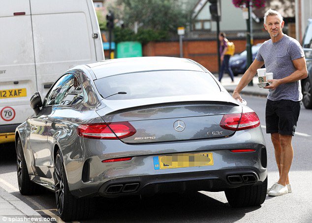 Ruffenready's tweet photo. ..."just going out in my gas-guzzling 6.2 ltr Mercedes AMG for a coffee love... want anything?"
@GaryLineker #BeyondHypocrisy https://t.co/bhlGqftZcn