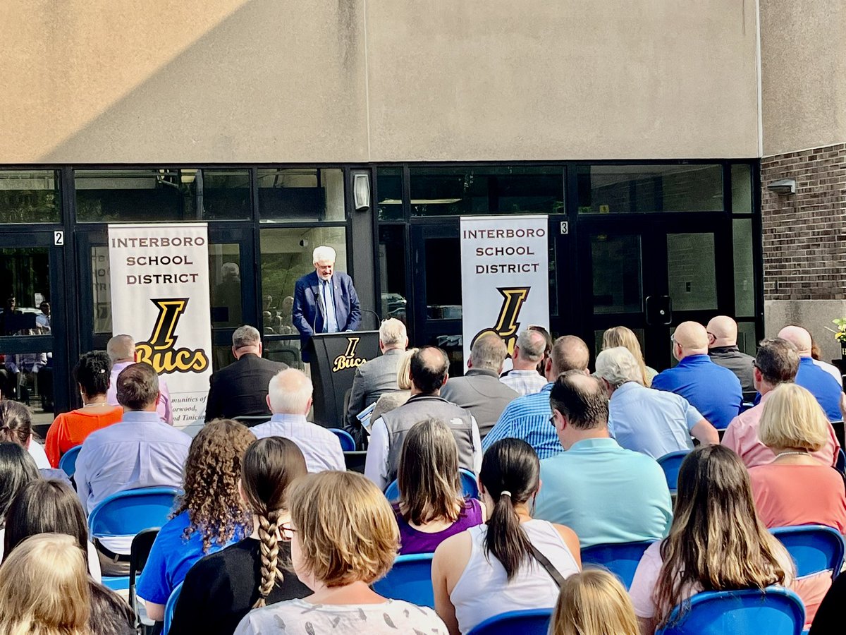 mrcontephysics's tweet photo. This groundbreaking event marks the ceremonial start to the high school renovation project! This is an exciting time for everyone in the BUCS community! It’s going to be a long road ahead but I’m sure the end result will be well worth the wait! @Principal_Lytz @Interboro_SD 👷🏼‍♂️🚧 https://t.co/1fDWTtyRnR