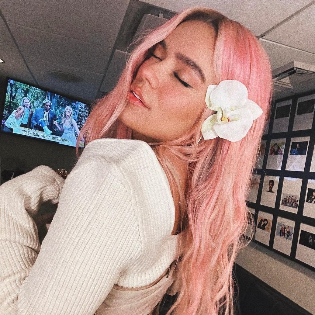 Kiim_bonhomia's tweet image. #IntegracionGteam
Holaaaaa Me llamo Kimberly tengo. 24 años y soy de Santiago, chile 🇨🇱.
La sigo desde la canción "CASI NADA" 
Adoro su humildad. MI MAYOR INSPIRACIÓN 🌸
Y pertenezco al @fcgpowerchilee_