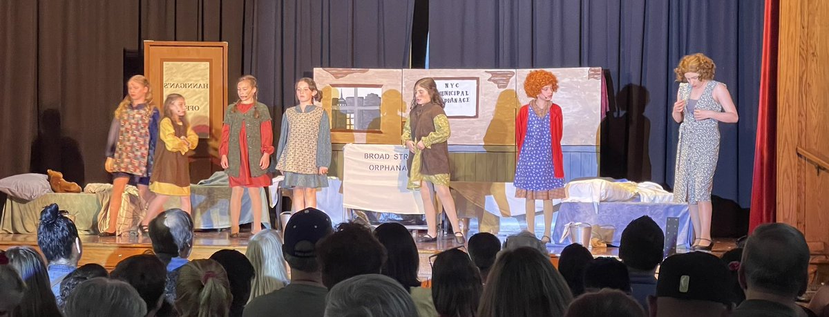 Stephanie Woit tweet media