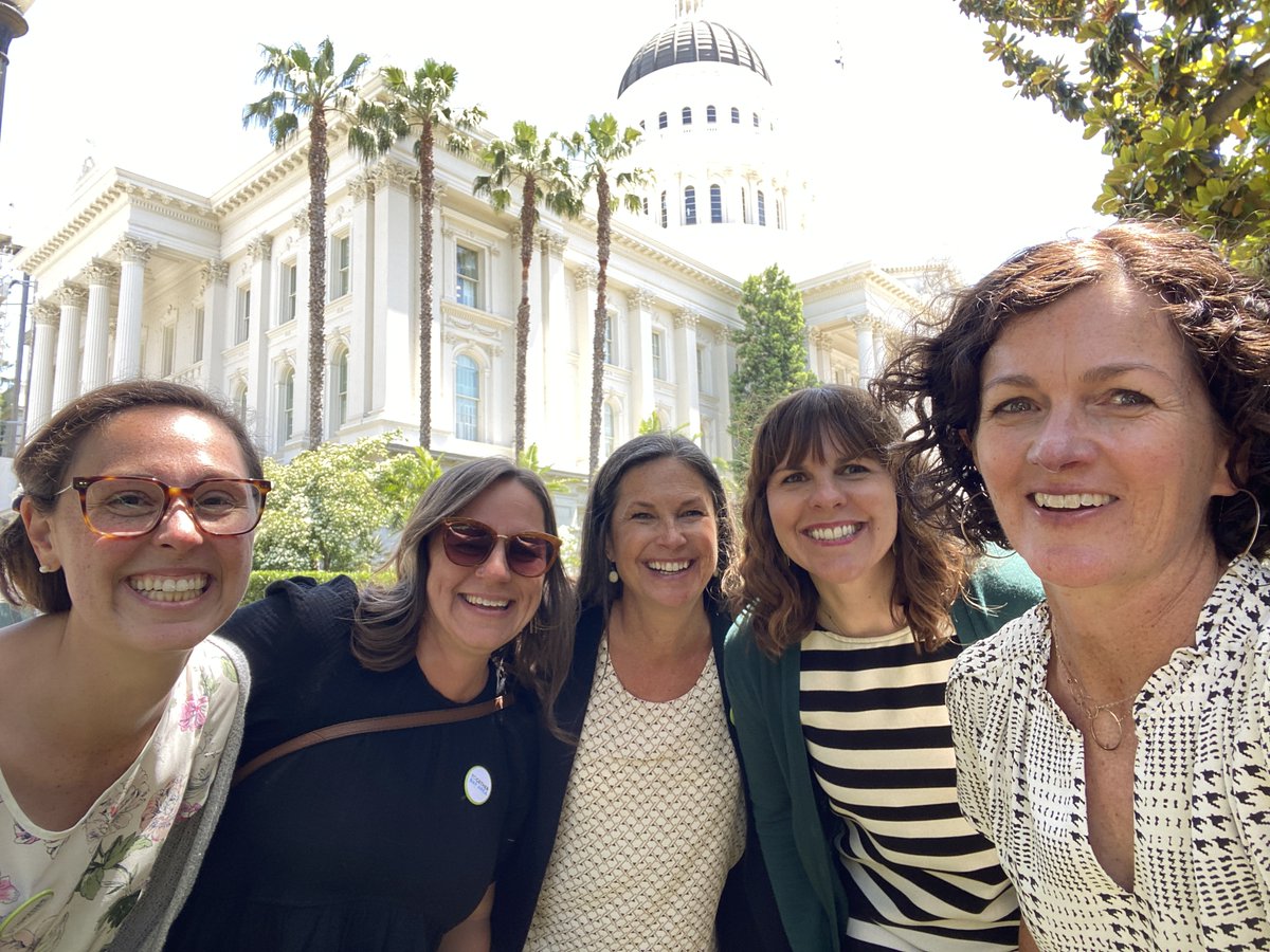 TogetherBayArea's tweet image. Another fun, productive, positive day in Sacramento talking abt funding @ca_coastal in #CAbudget &amp;amp; potential bond. Our members are doing essential work for climate change! @landtrustscc @POSTLandTrust @sonomaopenspace @OpenSpaceSCC @GGAudubon @JohnMuirLT out here representing!