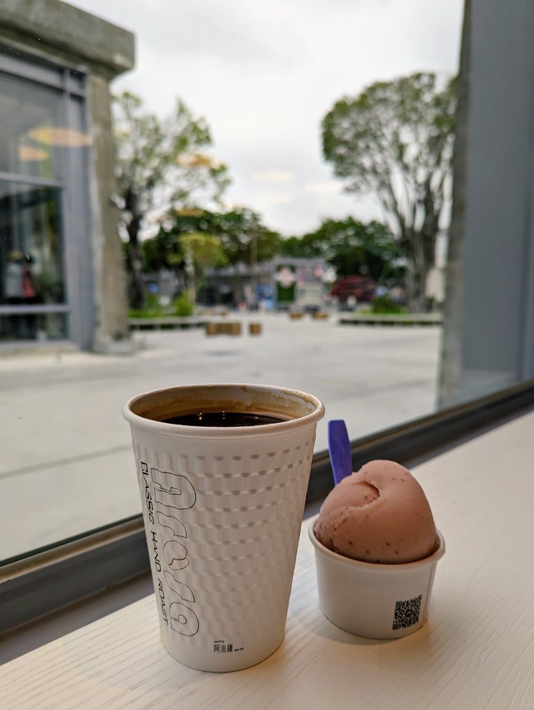 Coffee Coffee tweet media