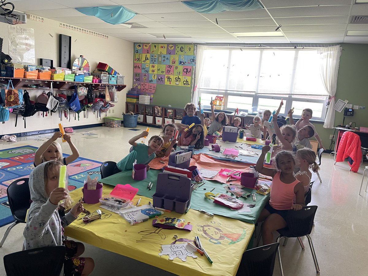 Mrs. Jacobsen's KDG tweet media