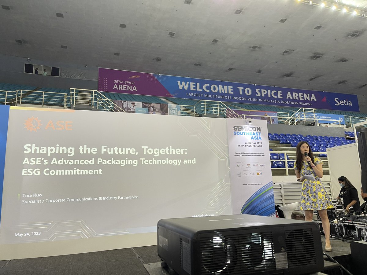 aseglobal's tweet photo. Day 2 of #SEMICONSEA excitement. Charles Lee did us proud with his presentation of the impact of advanced packaging and how ASE is contributing to the growth of the ecosystem through innovation and creative solutions. We’re laser focused on ASE #VIPACK which is driving the advancement of heterogeneous integration and the implementation of viable #chiplet packaging solutions. 
In addition,  Ting-Ting Kuo  made her debut promoting ASE at the #MeettheExperts stage. Her presentation was lively and informative, generating great enthusiasm from the audience and exhibitors nearby. #ASEBrand #techforgood