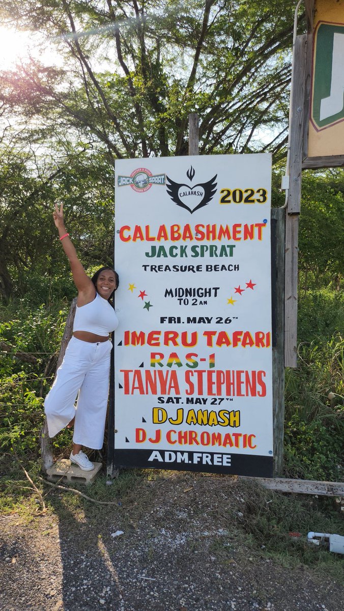 In Treasure Beach, Jamaica 🇯🇲 waiting for @calabashfest to get started! #calabash2023