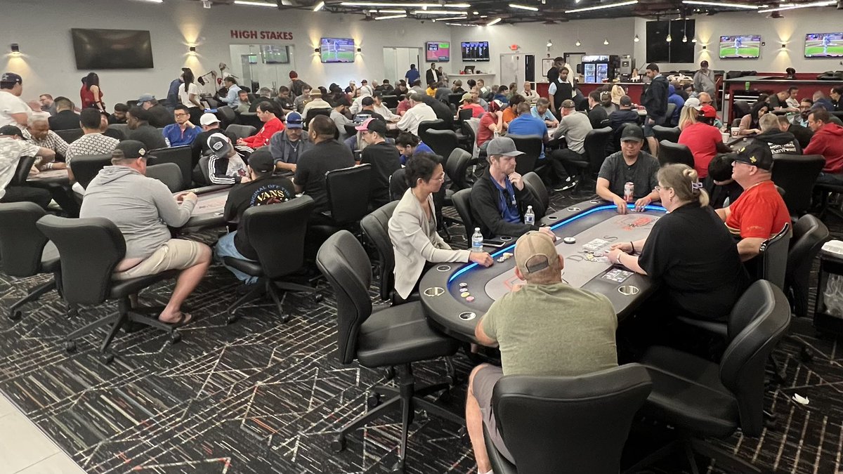 Poker House Live tweet media