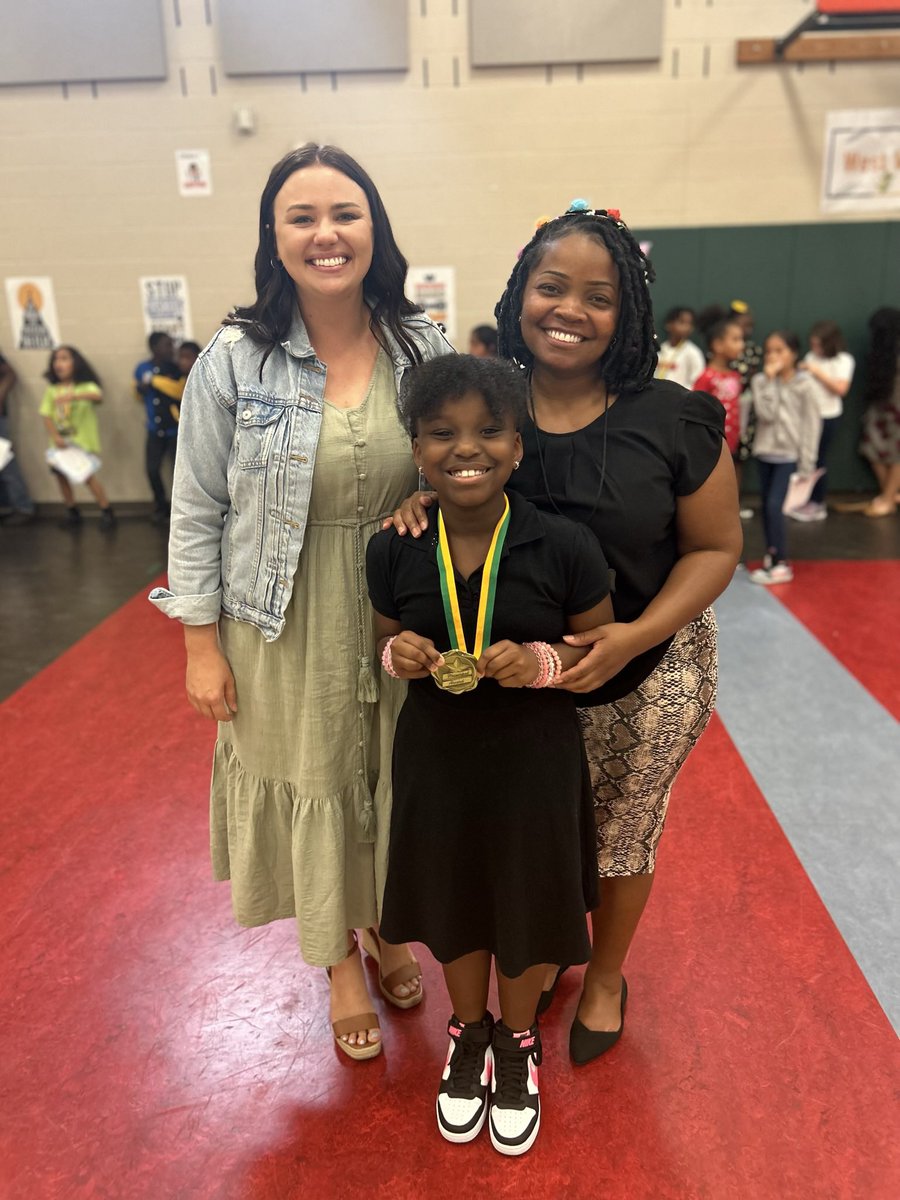 A well deserved award! Principals Award is given to not only a great academic scholar, but also a kind, passionate citizen! Ms. Hightower and I will follow you to the stars! The world is yours ma'am! <a href="/GarrettGatorWay/">Gator Way</a>  <a href="/SheldonISD/">Sheldon ISD</a>