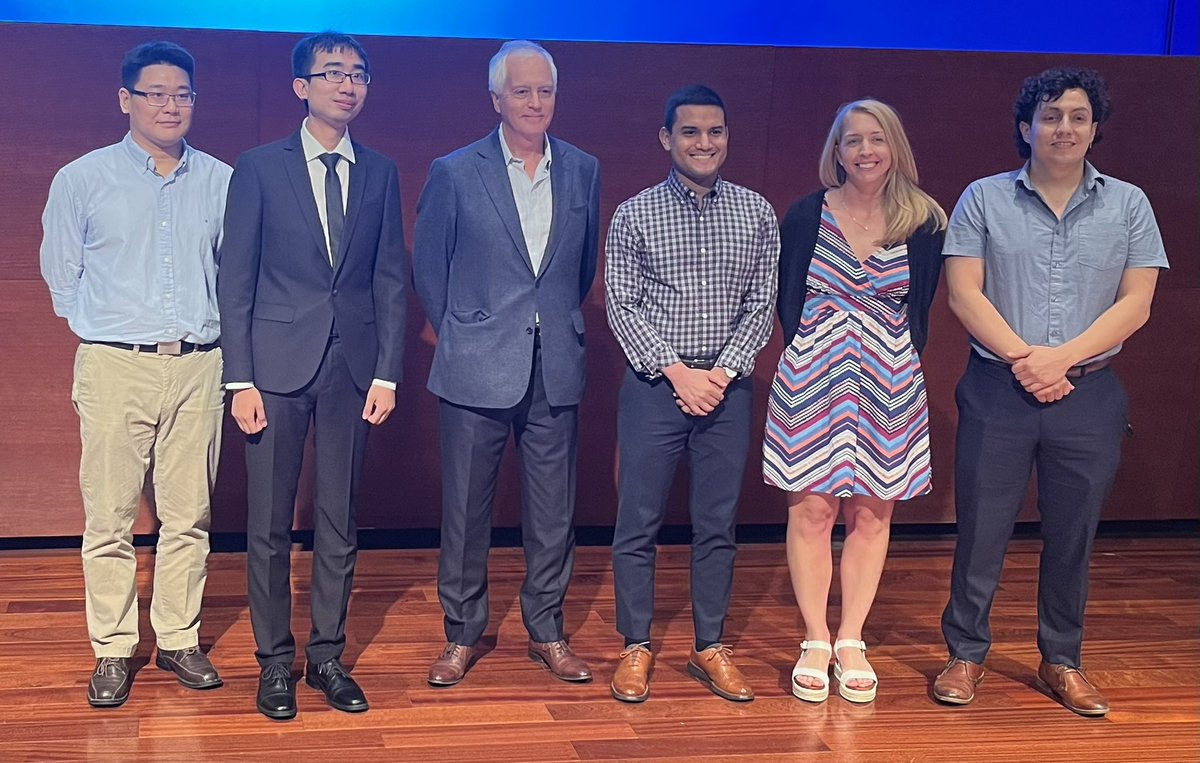 UTHealthGSEC's tweet photo. Outstanding presentations from our Dean Research Scholarship Award recipients! McGovern Medical School was well represented! Congrats to all! @BCBatGSBS @NeuroMDAUTH @MDA_UTHGrad https://t.co/rOQSeCjRAw