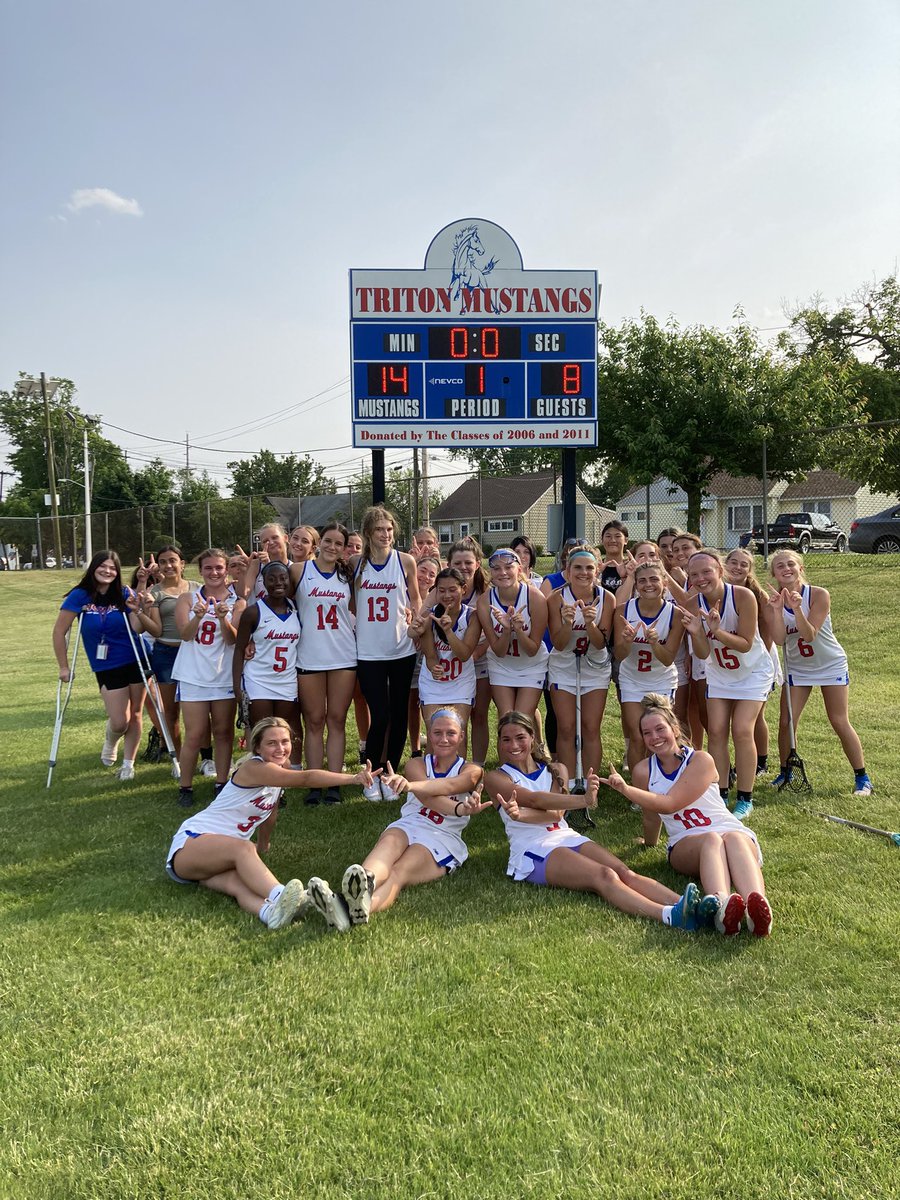 Great W to end the season today. Going to miss this senior class - 
#alwaysamustang #wewill2023 #tritonglax