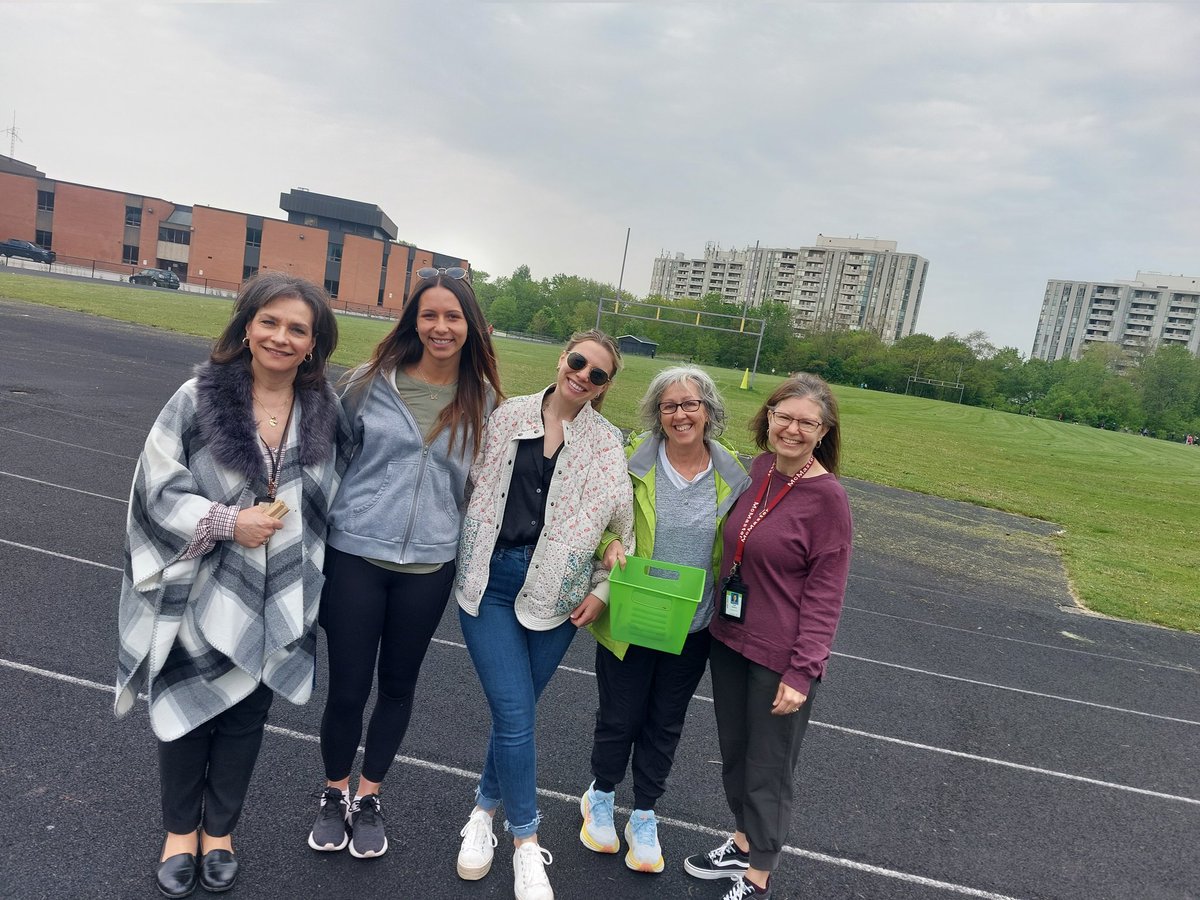 PSaraphani96202's tweet photo. We are 3 days away from the big 5k race for the @lighthousegrief !
Our race day participants are still growing ... a whopping 145 amazing runners on our team ready to hit the trails!!
#togetherisbetter
#herewecome
@AscensionHcdsb https://t.co/ROGtqTW5aH