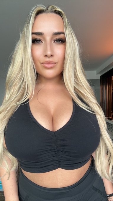 Check me out on ePlay   https://t.co/JuobF4041W https://t.co/vCXVvXp190