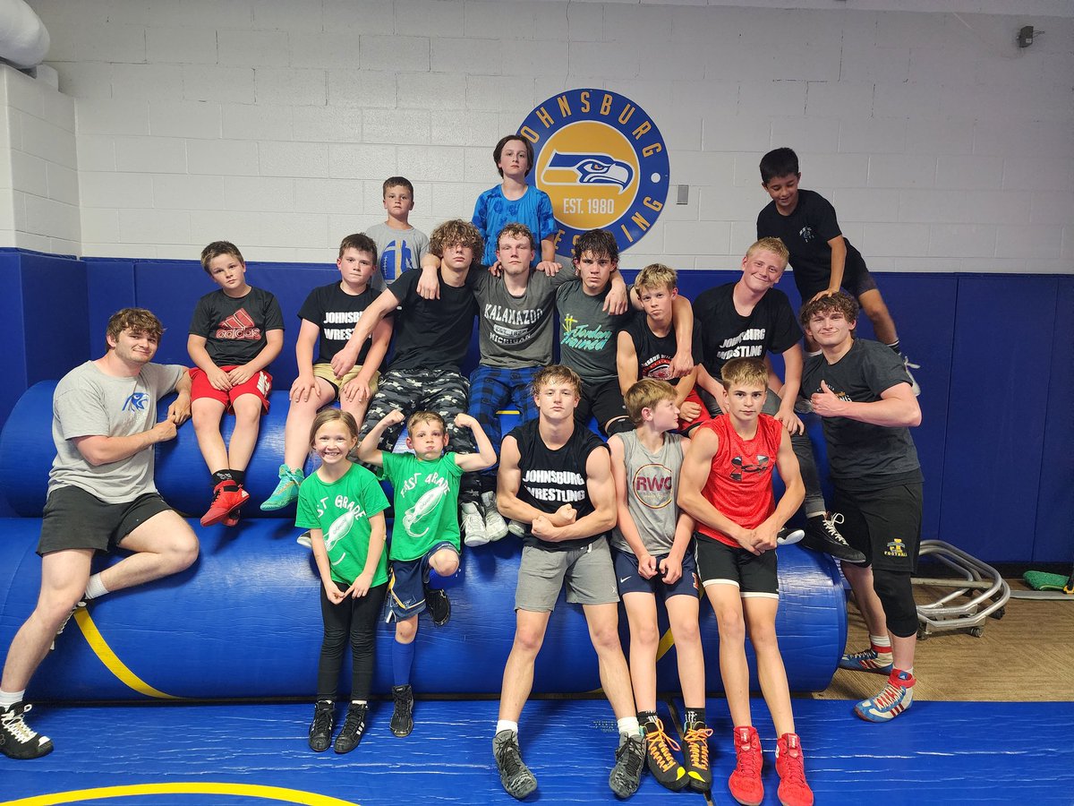 Coach JD (@james_mutual) on Twitter photo Spartans to Skyhawks another great Wednesday!
#Trainworkwin
<a href="/GoJHS_Wrestling/">Johnsburg HS Skyhawk Wrestling</a>
<a href="/GoJJHSWrestling/">Johnsburg Jr. HS Wildcat Wrestling</a> Spartans to Skyhawks another great Wednesday!
#Trainworkwin
<a href="/GoJHS_Wrestling/">Johnsburg HS Skyhawk Wrestling</a>
<a href="/GoJJHSWrestling/">Johnsburg Jr. HS Wildcat Wrestling</a>