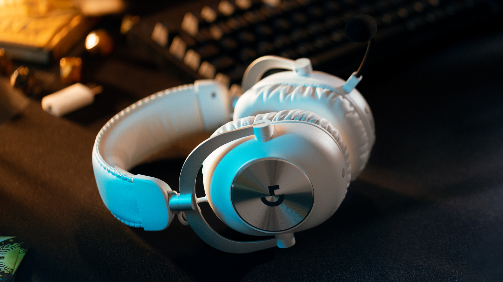 Logitech G on Twitter: "Now comes in ⚪ Check out the PRO X 2 LIGHTSPEED