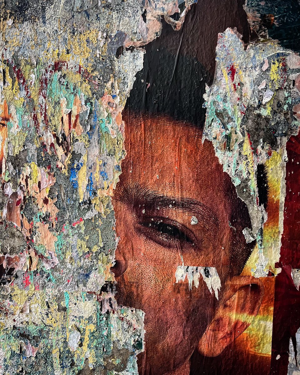 SoyRafaelZepeda's tweet image. Tu foto sigue en la pared. 
Pared 9
#pared #cdmx #calle #streatart #artistamexicano
#MexCity #MexDF #Mexico #velodromoolimpico #fakir #complotruso #zepedabros