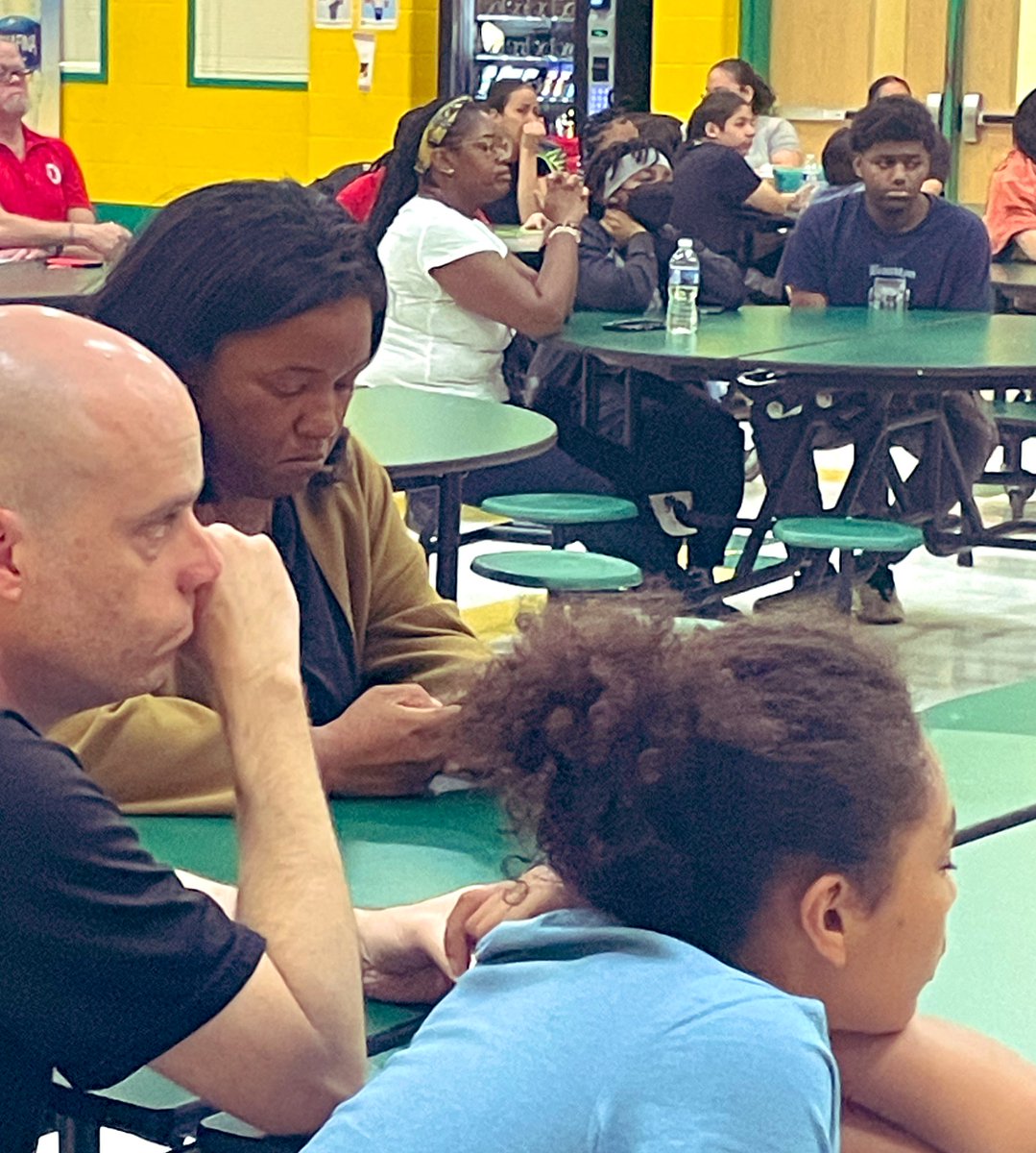MrsCFButler's tweet photo. Thank you Ms. Thisse for leading our High School Options Night! Getting our 7th graders ready for the next stage is not an easy task, but very necessary. #InnerState24 @mrclementedu https://t.co/6DiXugkYDW