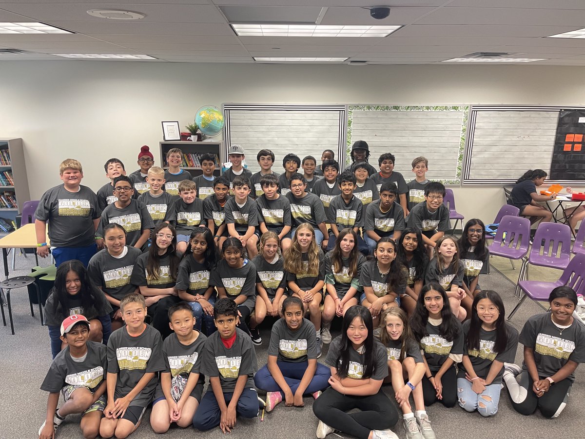 A visit to <a href="/greDCSD/">GRE</a> to welcome our rising 6th graders! We can't wait to have you join us as Golden Shamrocks in August! #KMSRocks #AlwaysGrowingDCS
