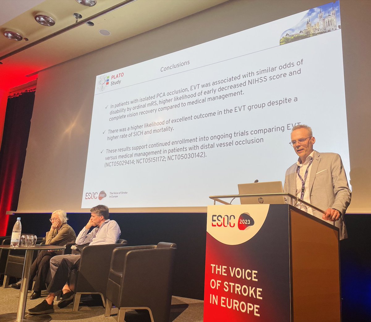 NguyenThanhMD's tweet photo. EVT vs Medical Management of Posterior Cerebral Artery Occlusion: The PLATO Study. Presented at #ESOC2023 by @NagelSimon 

@DStrambo @AbdalkaderMD @MPeyT1  @FishingNeurons @ShadiYaghi2 @Puetz_Volker @daniel_kaiserMD @CheesemakerMD D. Strbian P. Michel  
https://t.co/ZA6jzBJqP1 https://t.co/8h2y4Jv27v