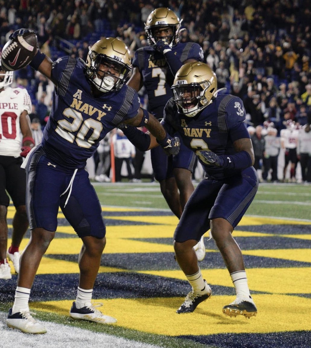 GavinDoss82271's tweet photo. Blessed to receive an offer from the Naval Academy 💙💛@GrantChesnut @NavalAcademy @Jackson52Coach @AnnistonDawgs https://t.co/TWe1AVJ1ZR