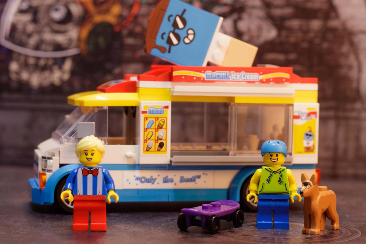 Toy Photographers tweet media