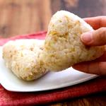 禁断の美味しさ!？ツナ缶で作るおにぎりが背徳の味!