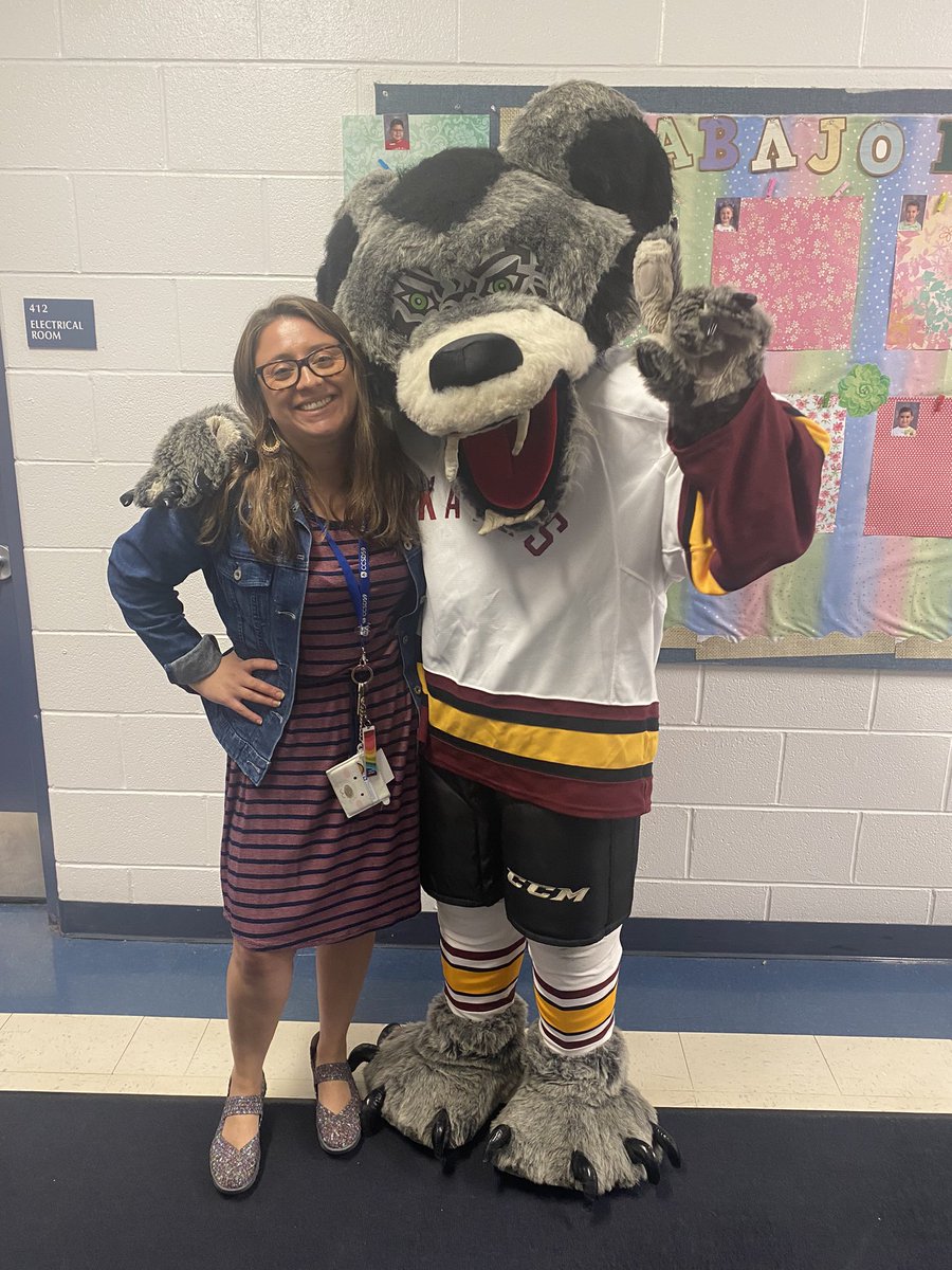 Profe Carolina (@cipjian) on Twitter photo Skates made our day! Thank you so much <a href="/LowPto/">JulietteLowPTO</a> for sponsoring this awesome visit! The kids loved him! Muchas,muchas gracias ☺️ Skates made our day! Thank you so much <a href="/LowPto/">JulietteLowPTO</a> for sponsoring this awesome visit! The kids loved him! Muchas,muchas gracias ☺️