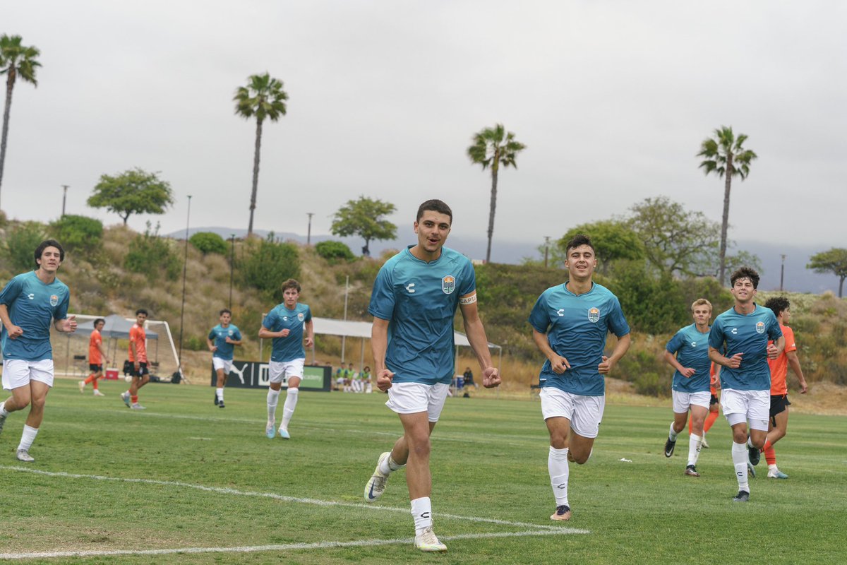 LoyalSelect's tweet image. 2-0 to start the season. ✅

Loyal Select 4 - 3 Orange County 

#LoyalSelect | @USL_Academy