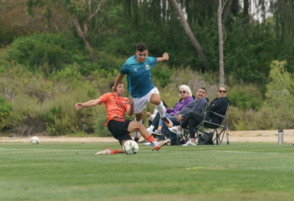 LoyalSelect's tweet image. 2-0 to start the season. ✅

Loyal Select 4 - 3 Orange County 

#LoyalSelect | @USL_Academy