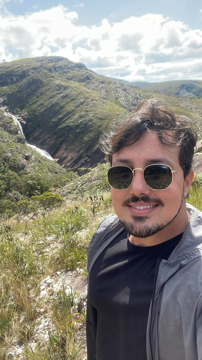 romaotista's tweet photo. Ainda não superei esse fim de semana ⛰️🦋✨☀️ https://t.co/PQiSpVoEmW