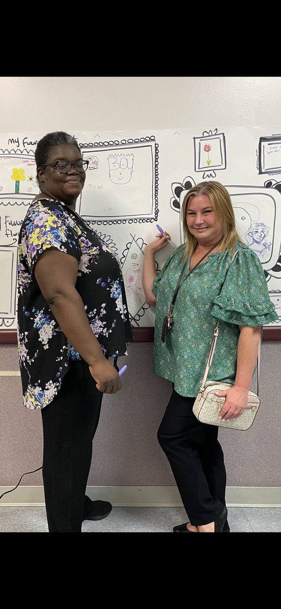Ms_McD_Math's tweet photo. Wow! What a truly amazing night @RPCS369 ! The ELA team and @_art_RPCS held our “Literacy and Art Night Wonderland” and it was spectacular ! A great evening for students, their families, and staff! 
@debraprinc @Guerra_S83 @Gerald_Fitzhugh https://t.co/rtFlufuKZs